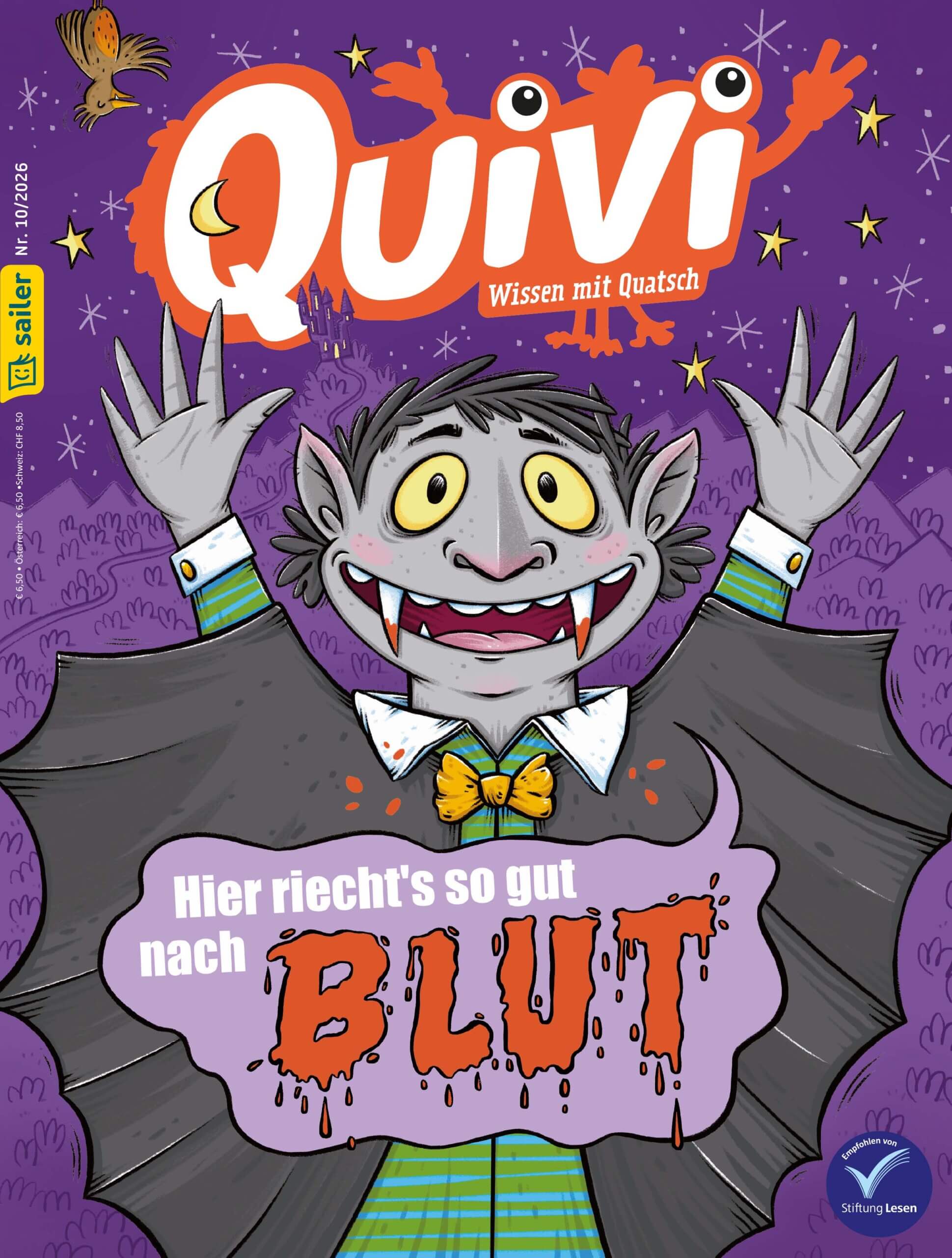 Illustration eines freundlichen Vampirs mit großen, gelben Augen und spitzen Zähnen. Über ihm steht der Titel 'Quivi - Wissen mit Quatsch'. Im Hintergrund ist ein Nachthimmel mit Sternen und einer Eule zu sehen. Der Vampir trägt eine Fliege und einen Umhang. In einer lilafarbenen Sprechblase steht: 'Hier riecht's so gut nach BLUT'.